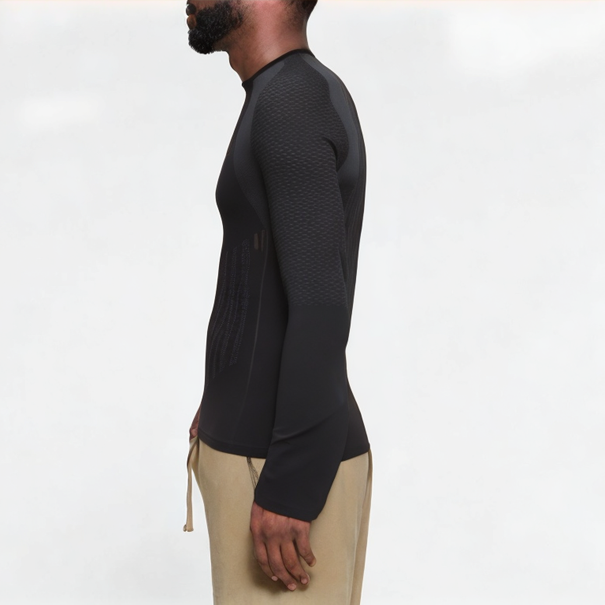 Black soft elastic men's sports long sleeve
