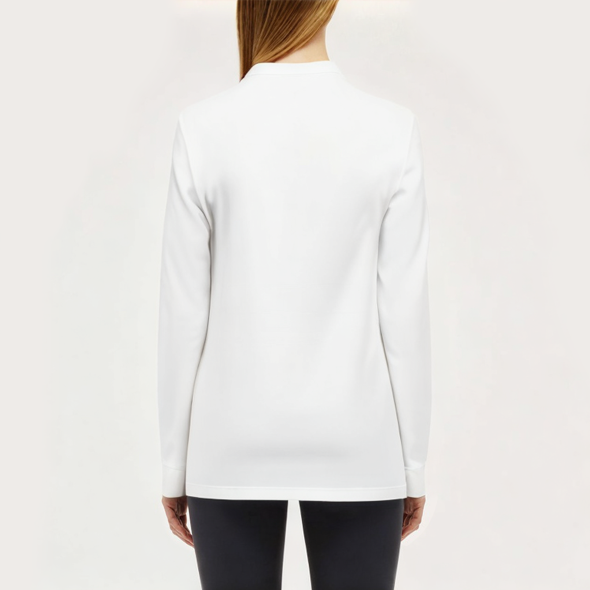 White breathable women's loose long-sleeved T-shirt