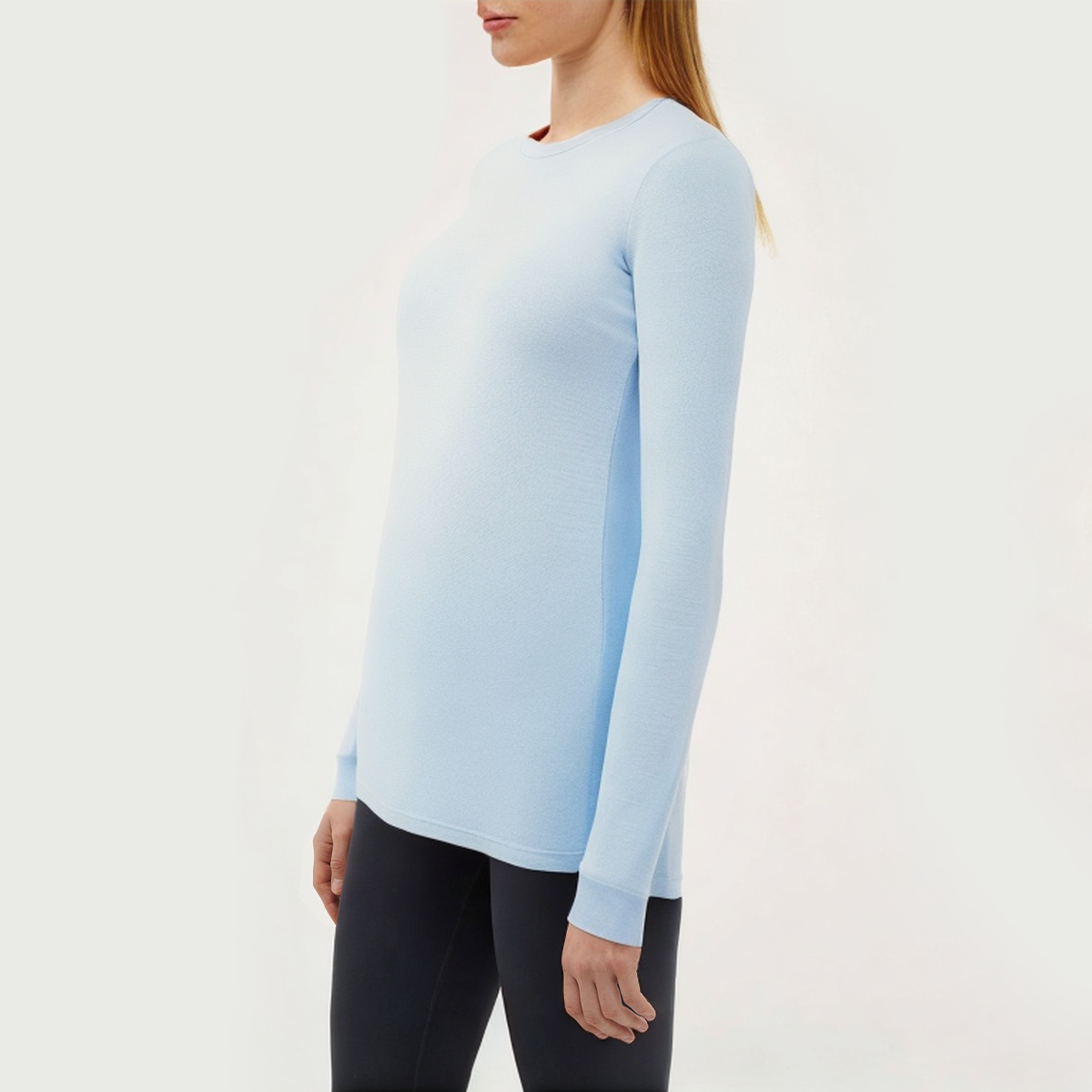 Blue quick-drying ladies loose long-sleeved T-shirt