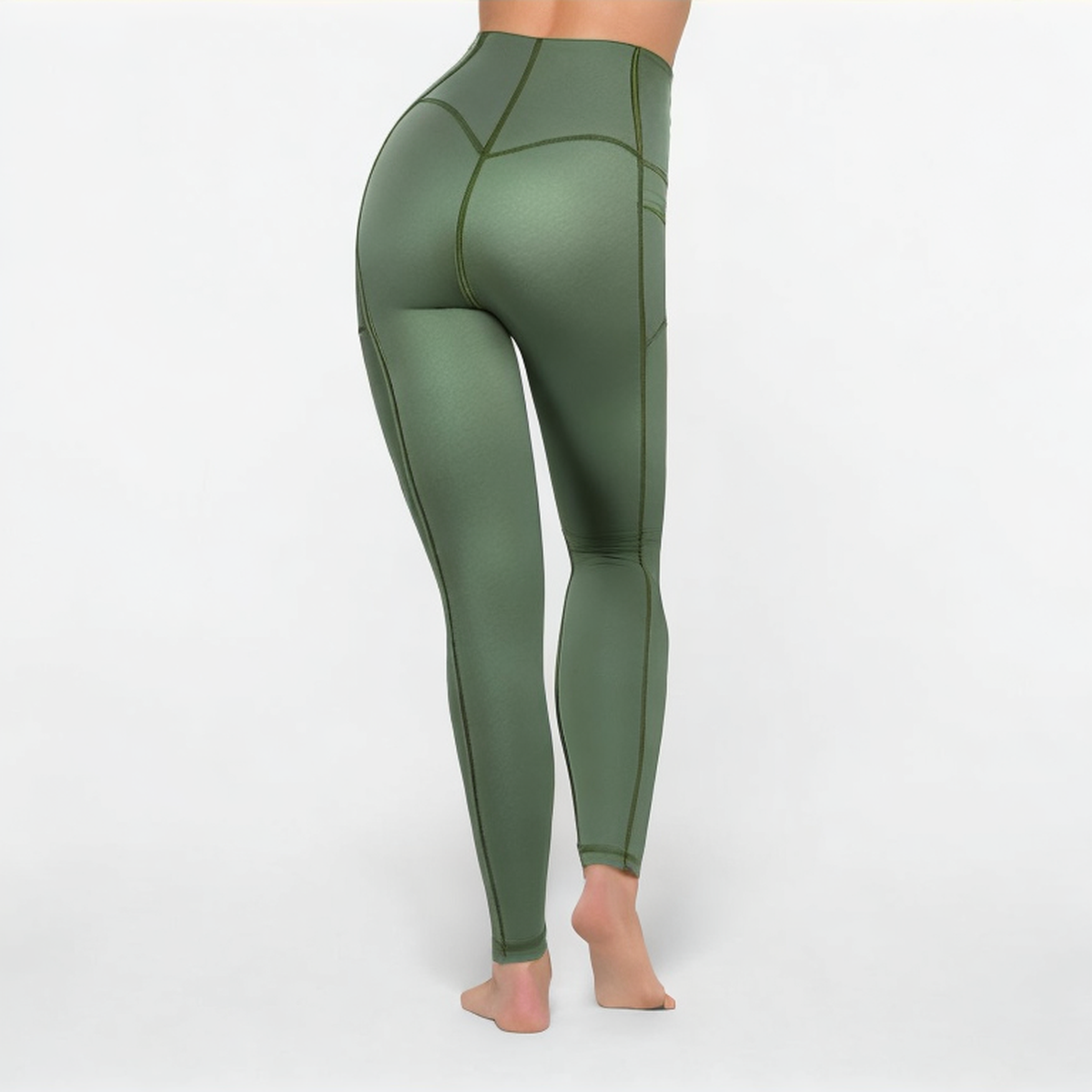 Green seamless women's sports leggings