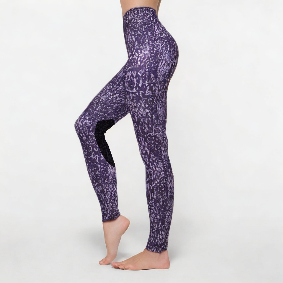 Purple printed women's sports leggings