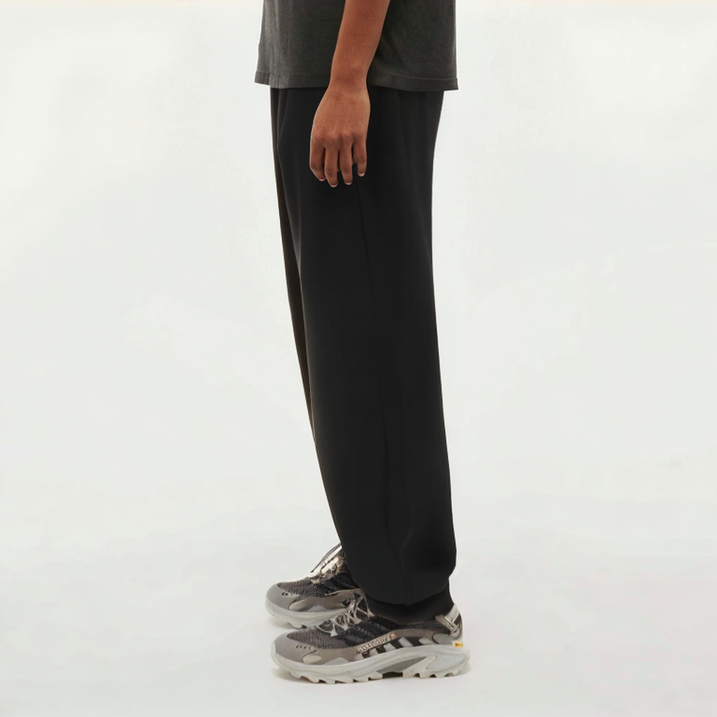 Black fleece cotton women's sports trousers