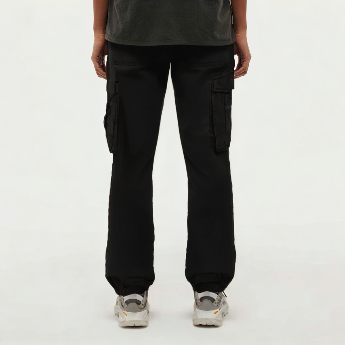 Black loose high waist women's sports trousers