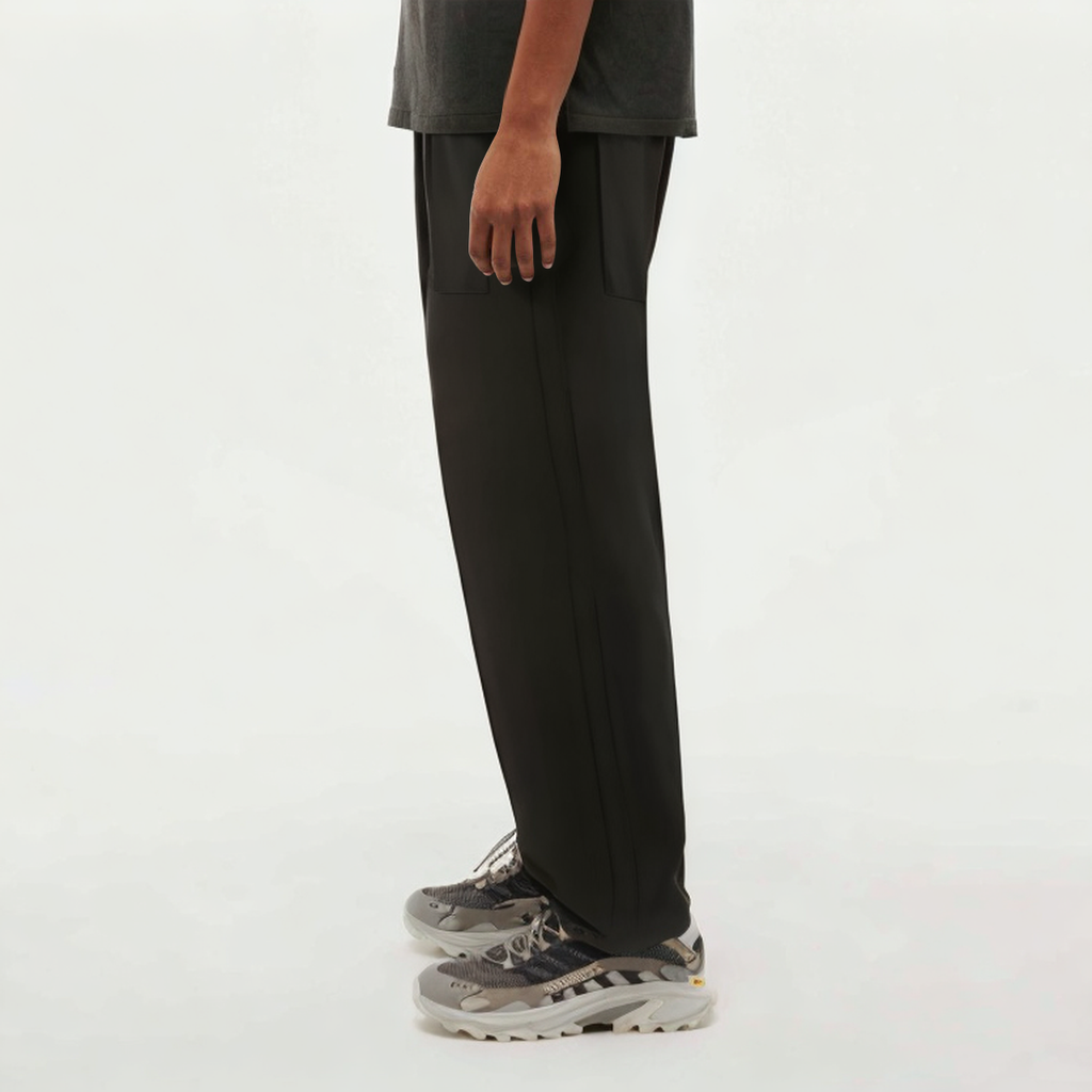 Loose wide-leg women's sports trousers